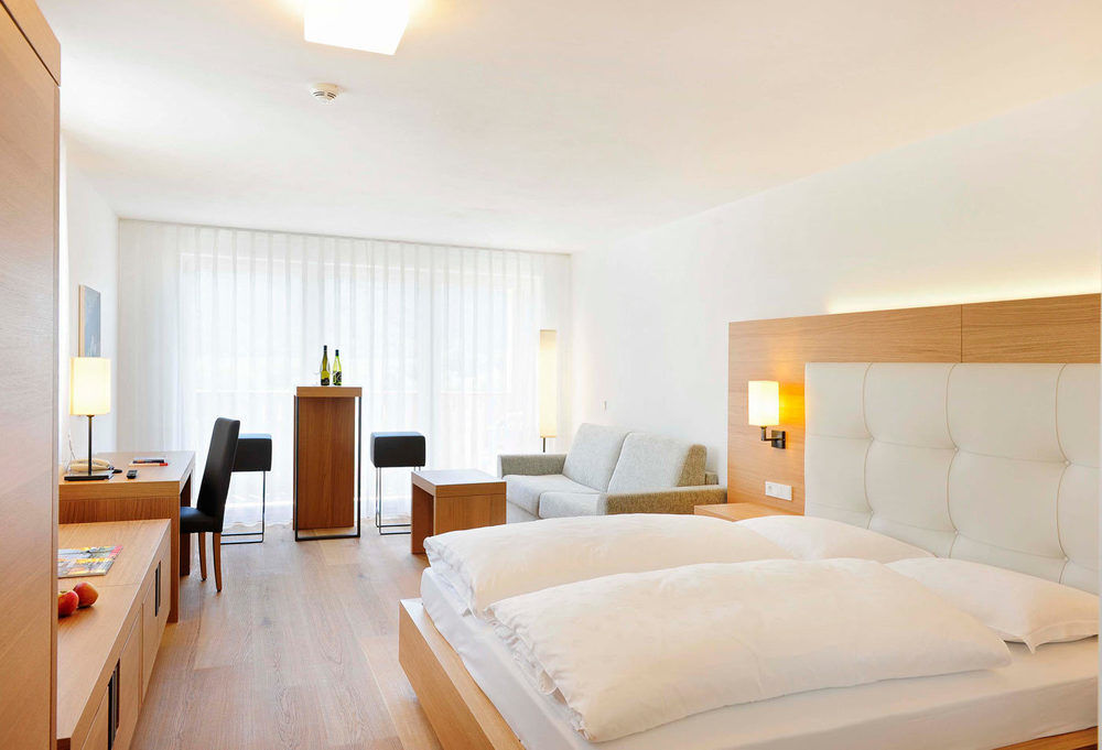 Vinschgerhof Hotell Silandro Eksteriør bilde