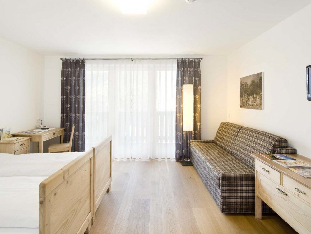 Vinschgerhof Hotell Silandro Eksteriør bilde