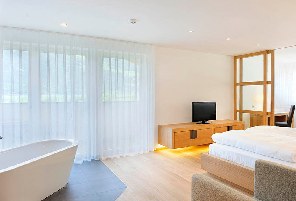 Vinschgerhof Hotell Silandro Eksteriør bilde