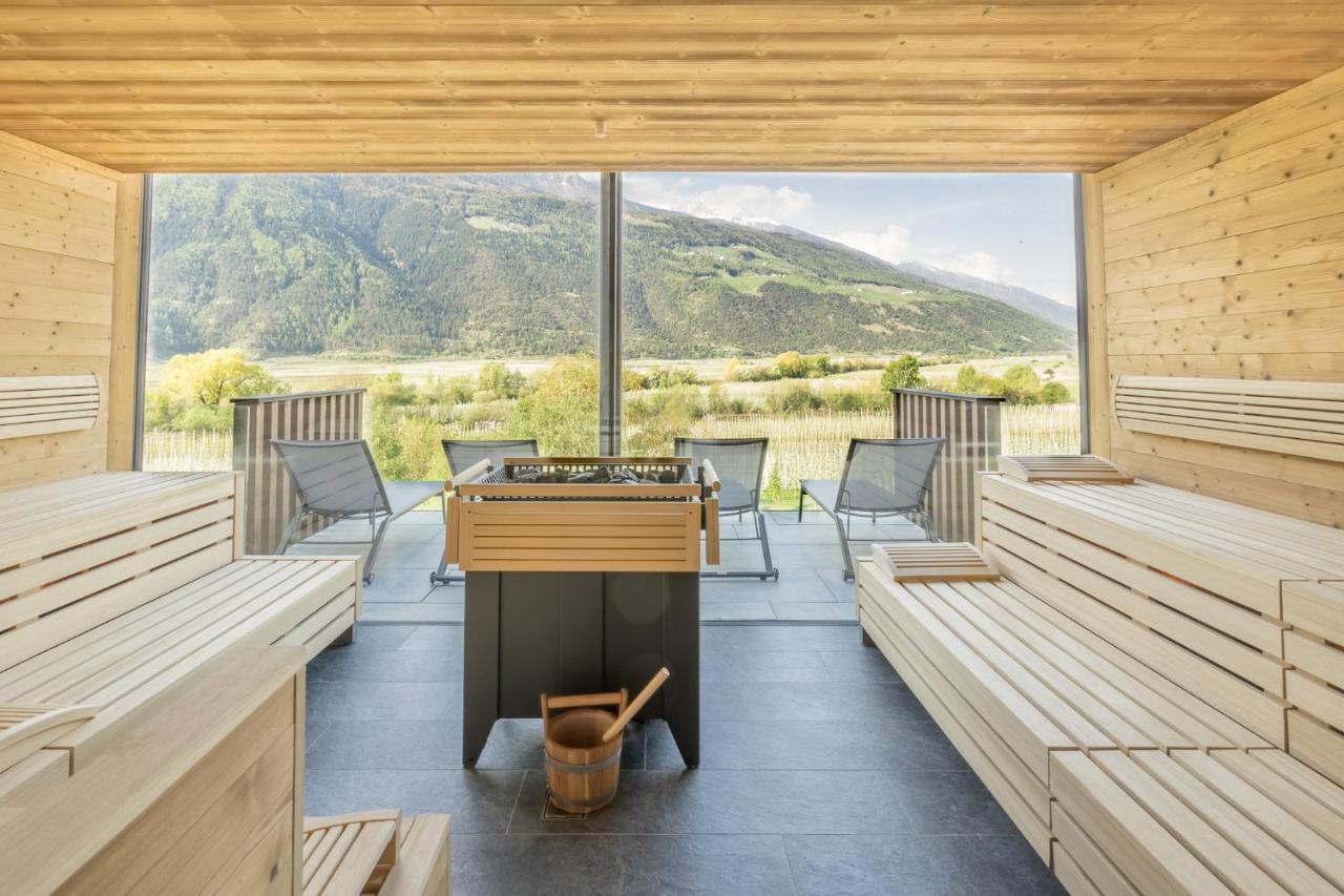 Vinschgerhof Hotell Silandro Eksteriør bilde